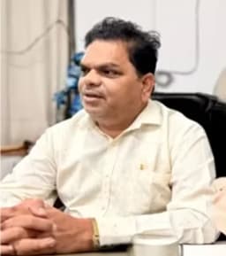 Nitin Giri